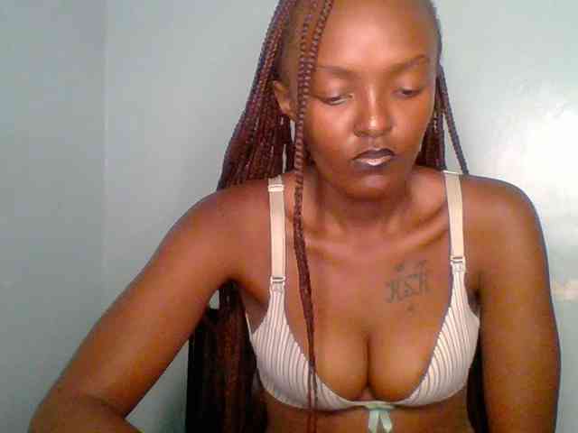 Sweet-spicydall webcam
