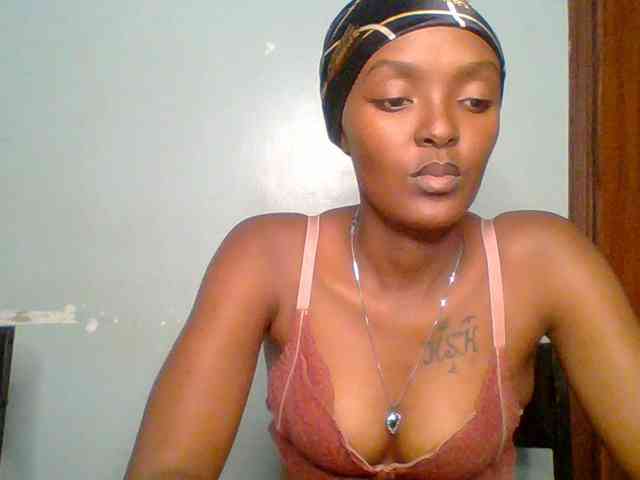 Sweet-spicydall webcam