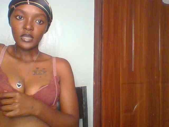 Sweet-spicydall webcam