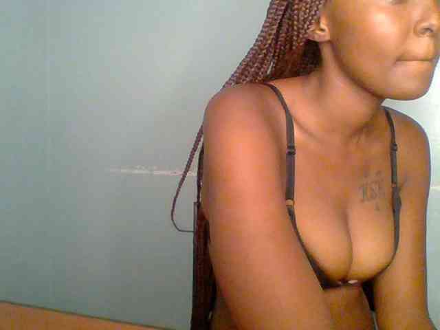 Sweet-spicydall webcam