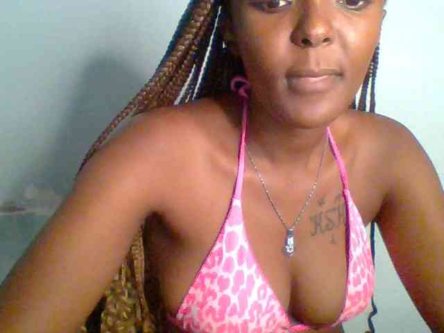 Sweet-spicydall webcam