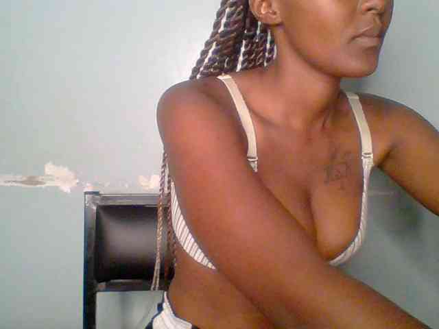 Sweet-spicydall webcam