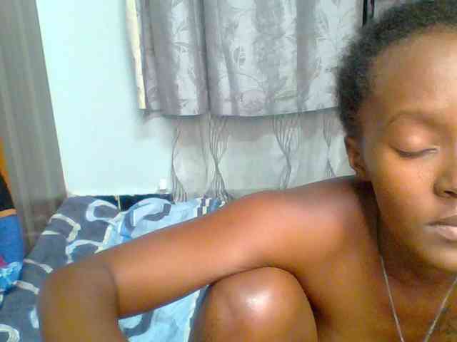 Sweet-spicydall webcam