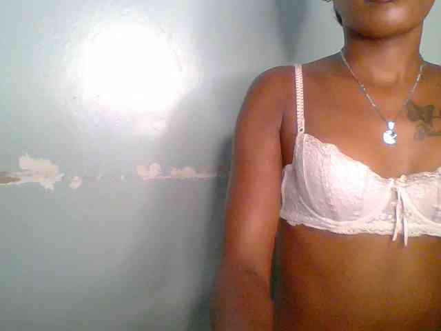 Sweet-spicydall webcam