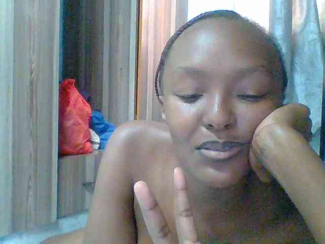 Sweet-spicydall webcam