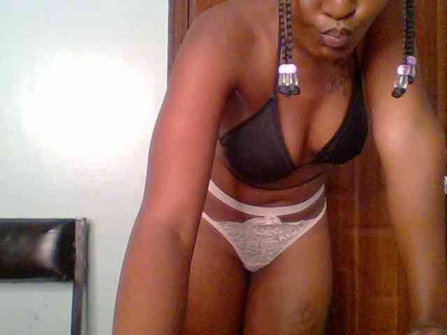Sweet-spicydall webcam