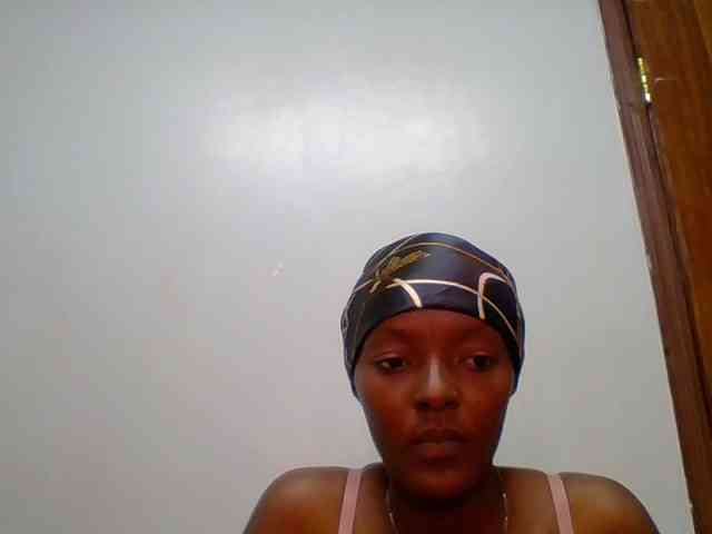 Sweet-spicydall webcam