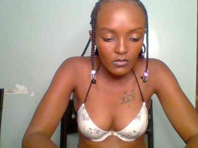 Sweet-spicydall webcam