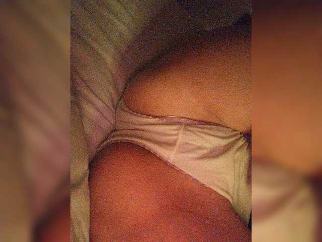 Alina-9999 live cam on BongaCams