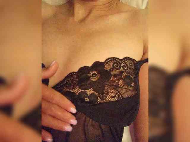 Alina-9999 webcam