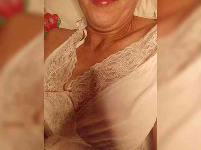 Alina-9999 webcam