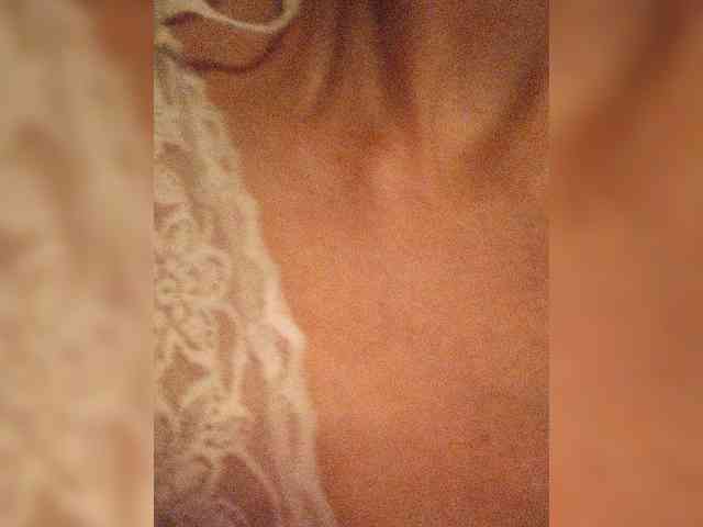Alina-9999 webcam