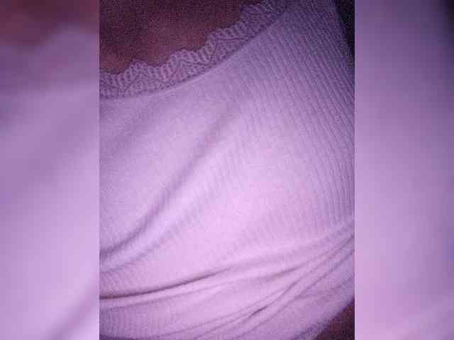 Alina-9999 webcam