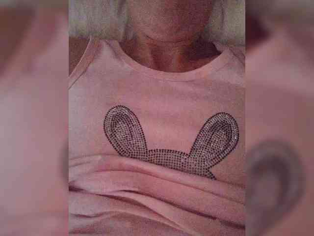 Alina-9999 webcam