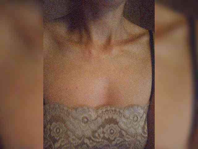 Alina-9999 webcam
