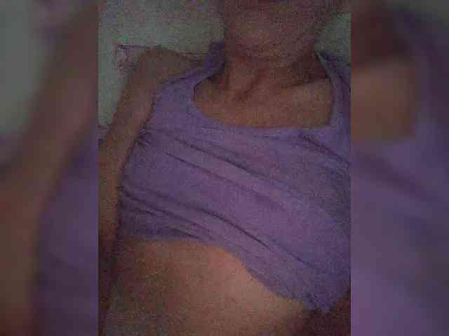 Alina-9999 webcam