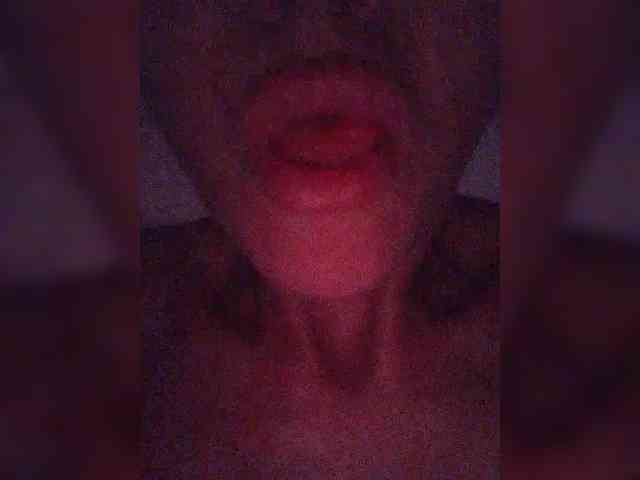 Alina-9999 webcam