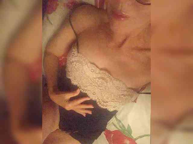 Alina-9999 webcam