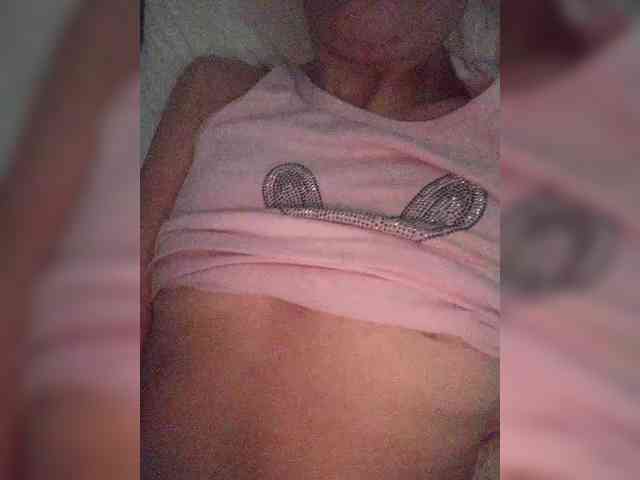 Alina-9999 webcam