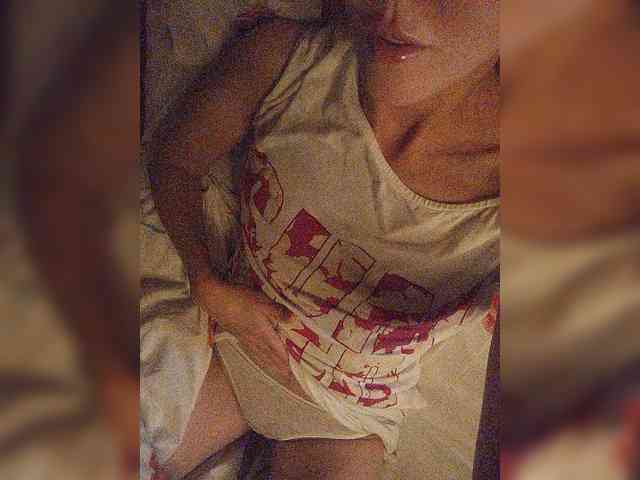 Alina-9999 webcam
