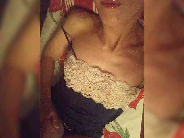 Bu model şu anda canlı. Alina-9999