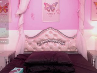 TaniaPierce Porn Show