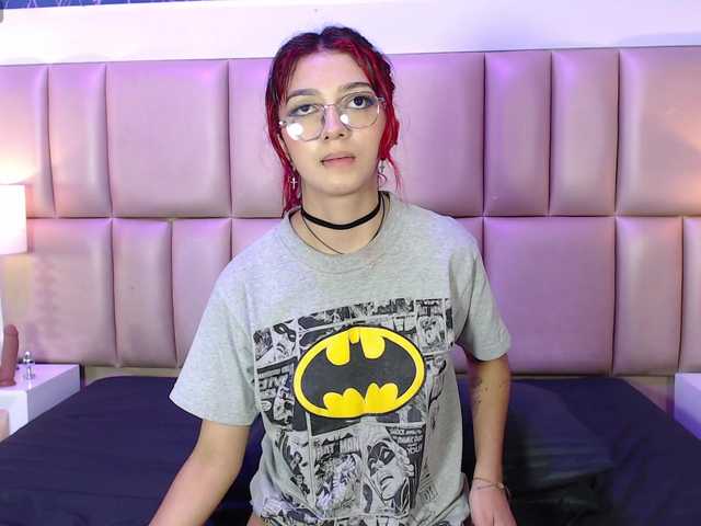 TaniaPierce live cam on BongaCams