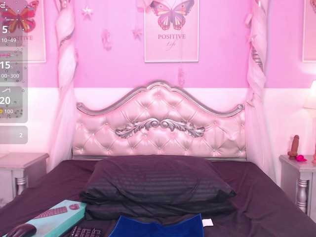 TaniaPierce live cam on BongaCams