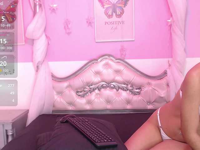 TaniaPierce live cam on BongaCams