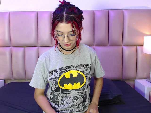 TaniaPierce live cam on BongaCams