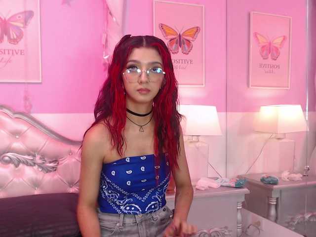 TaniaPierce live cam on BongaCams