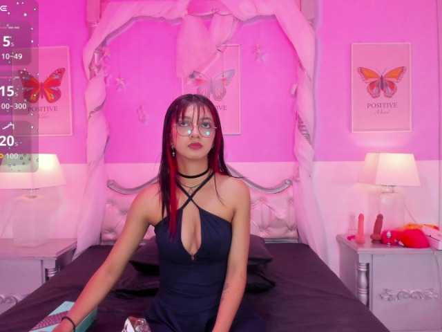 TaniaPierce live cam on BongaCams
