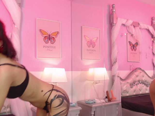TaniaPierce live cam on BongaCams