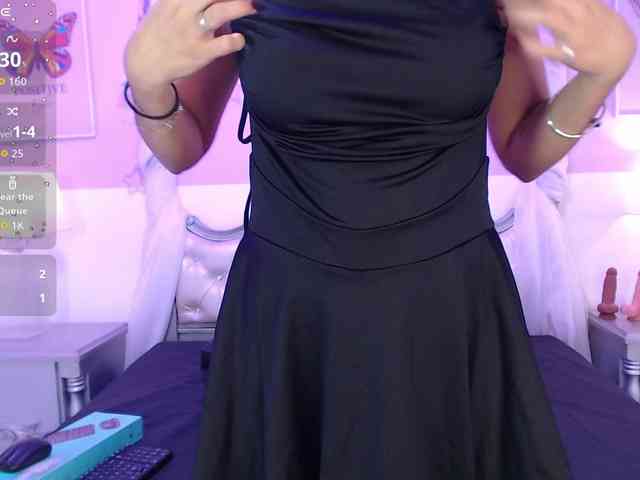 TaniaPierce webcam