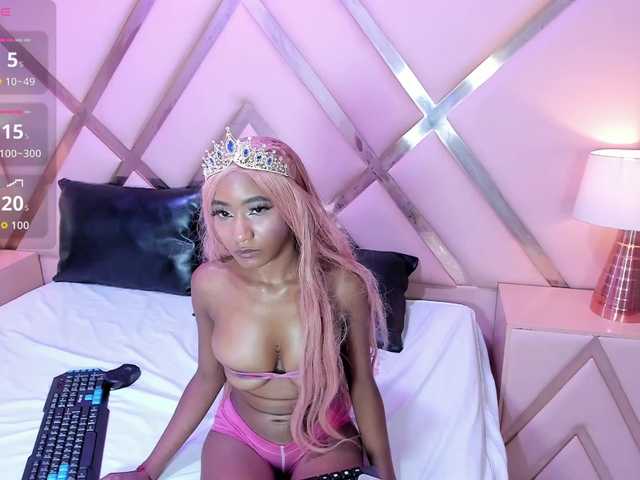le modèle AshleyBelmont est en webcam porno dans un show sur le site bongacams, il possède les tags suivants: Ebony,Brunette,Shaved