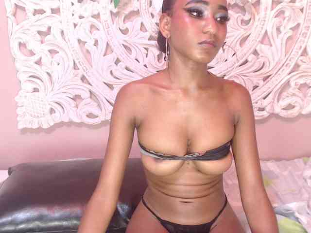 AshleyBelmont webcam