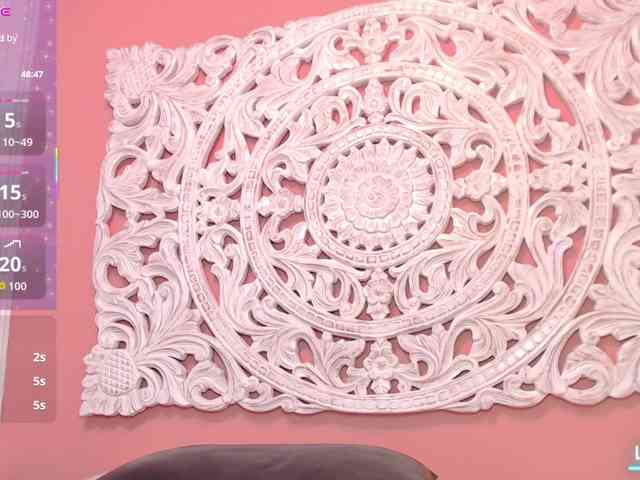 ashleybelmont's live room