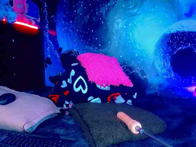 SamiraHot1 Live Webcam on BongaCams