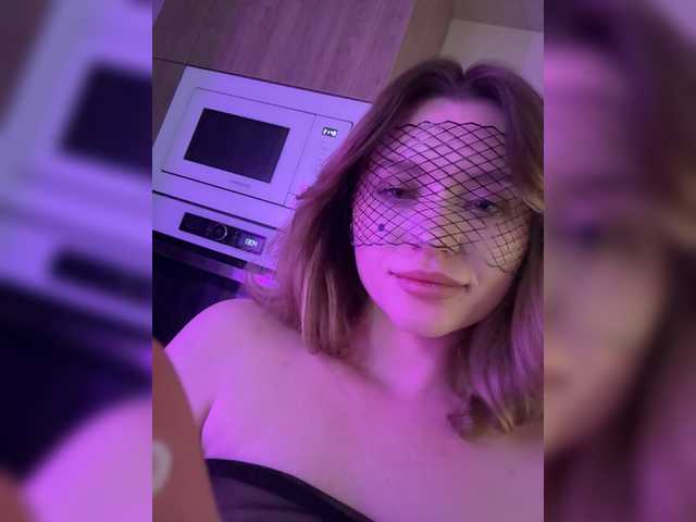 mianoir live cam on BongaCams