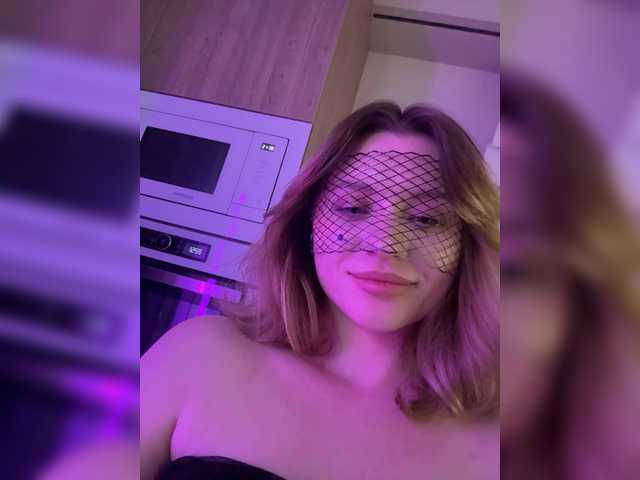 mianoir live cam on BongaCams