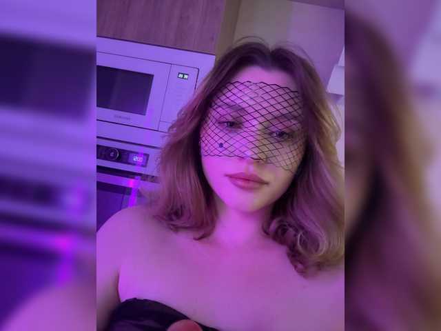 mianoir live cam on BongaCams