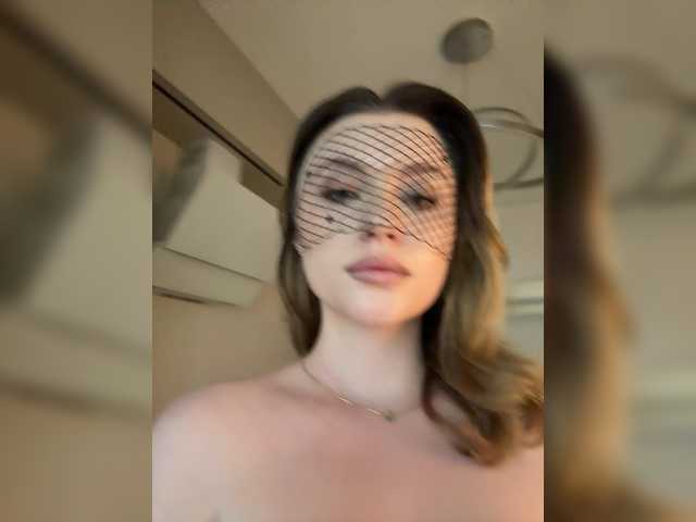 mianoir live cam on BongaCams