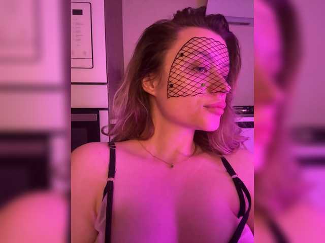 mianoir live cam on BongaCams