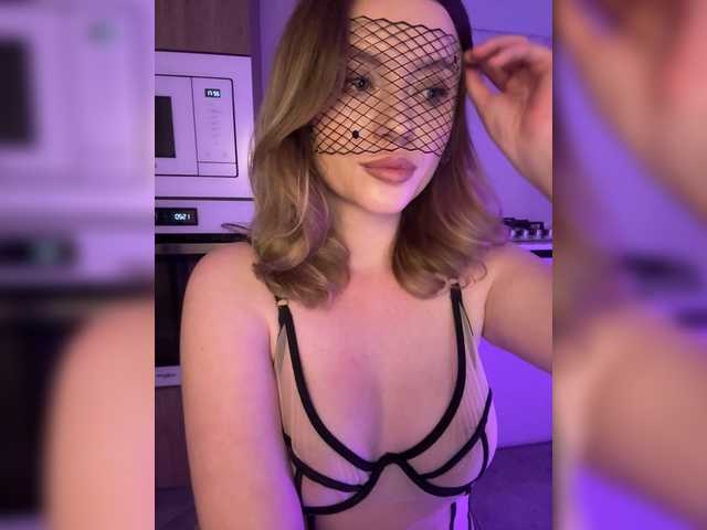 mianoir live cam on BongaCams