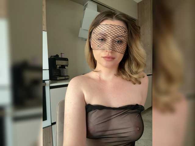 mianoir live sex