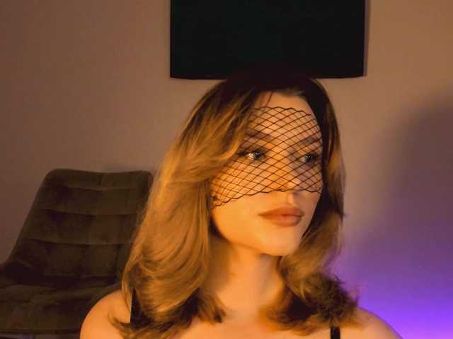 mianoir live sex