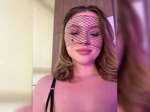 mianoir live cam on BongaCams