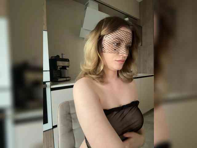 miavair webcam