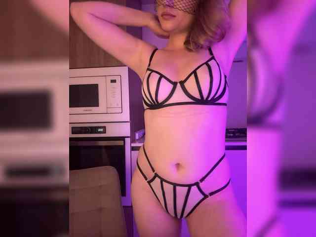 Model: miavair