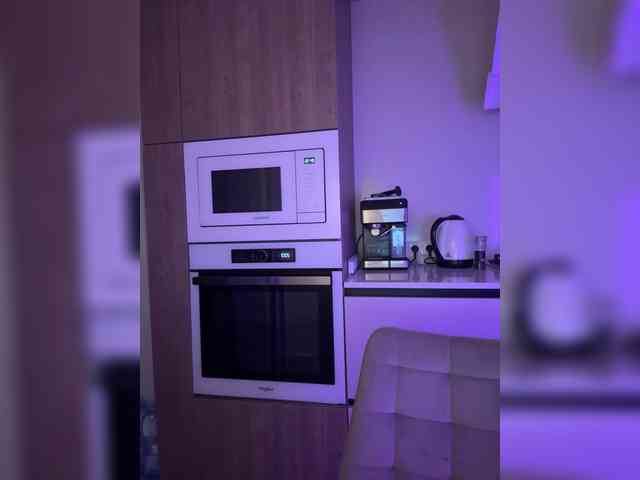 miavair webcam